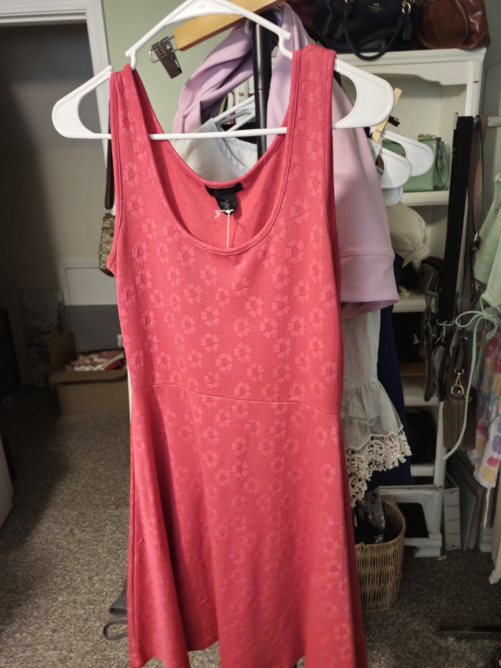 Women's Sleeveless Pink Floral-Textured A-Line Dress With Flare Skirt